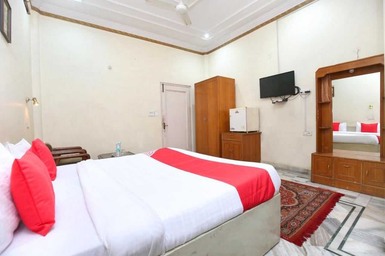 Oyo 24073 Hotel Hari Darshan Amritsar Esterno foto